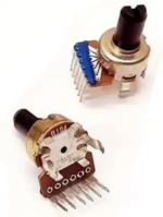 ⁦مفتاح فوليوم6pin_50k حجم صغير اكس وسط للكاسيت⁩ - الصورة ⁦2⁩