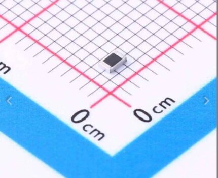 عدد20 مقاومة SMD 3R ±1% 0805